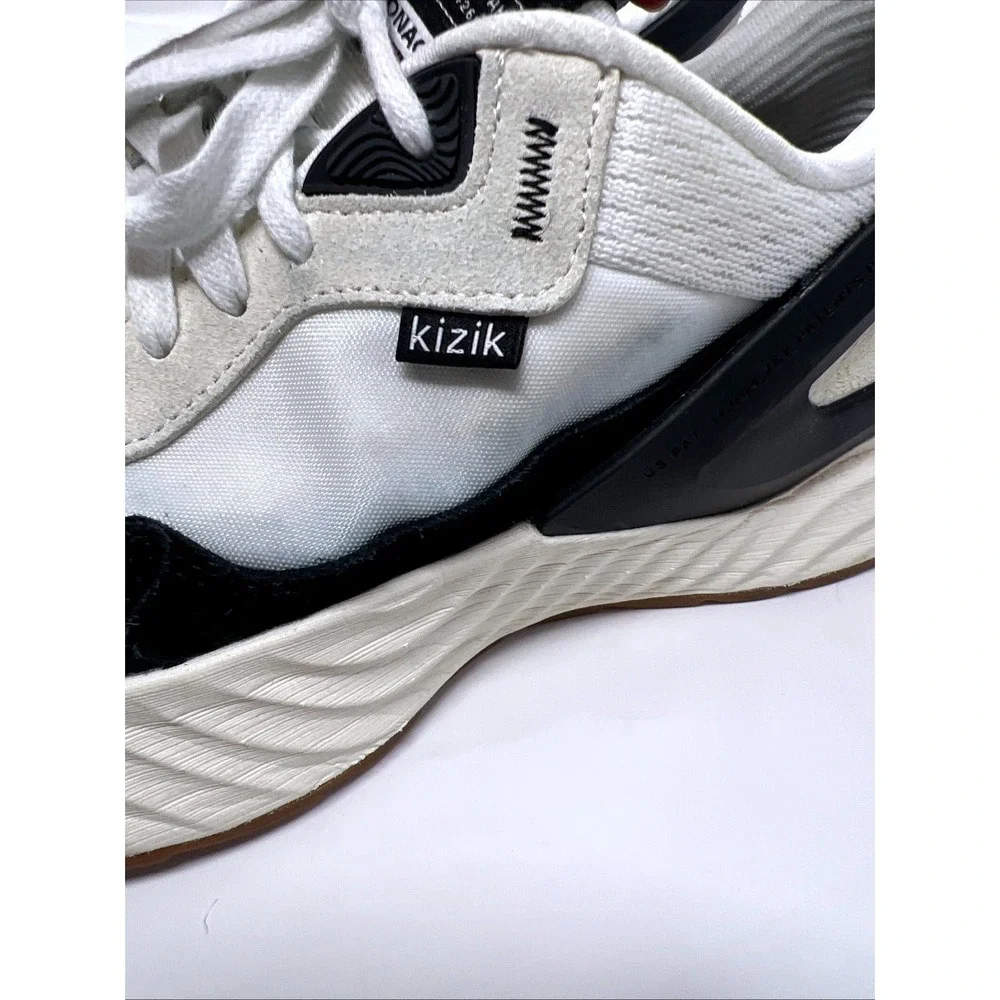 Kizik Monaco White/Black Hands-Free Slip in/on Shoes Womens size 8 Walking Retro